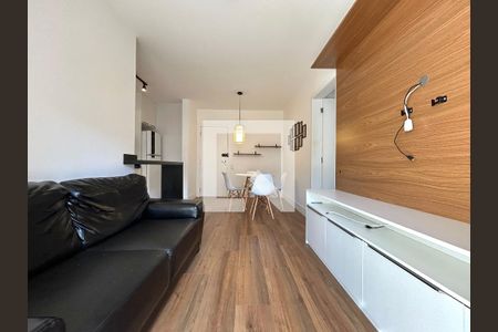 Sala de apartamento para alugar com 2 quartos, 70m² em Pantanal, Florianópolis