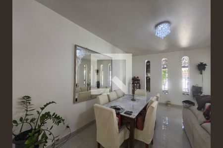 Casa de Condomínio à venda com 3 quartos, 400m² em Anil, Rio de Janeiro