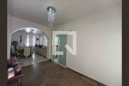 Sala de casa de condomínio à venda com 3 quartos, 400m² em Anil, Rio de Janeiro