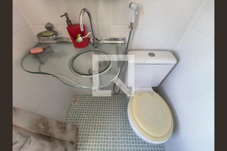 Lavabo de casa de condomínio à venda com 3 quartos, 400m² em Anil, Rio de Janeiro