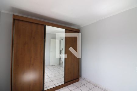 Quarto 1 de apartamento à venda com 2 quartos, 57m² em Vila Marchi, São Bernardo do Campo