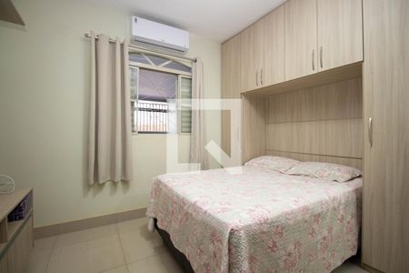 Quarto 1 de casa para alugar com 3 quartos, 96m² em Q 604, Brasília