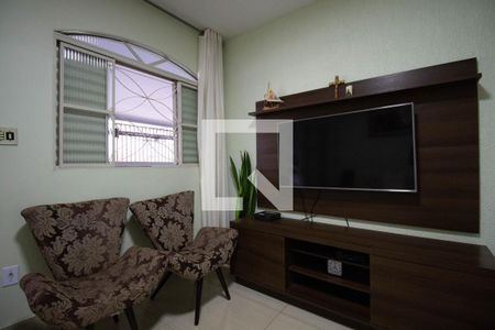 Sala 1 de casa para alugar com 3 quartos, 96m² em Q 604, Brasília
