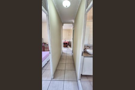 Corredor de apartamento à venda com 3 quartos, 68m² em Vigário Geral, Rio de Janeiro
