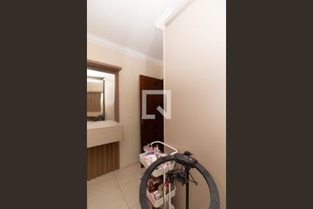 Quarto 1 de casa de condomínio para alugar com 2 quartos, 72m² em Cascadura, Rio de Janeiro