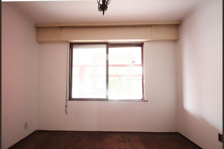 Casa para alugar com 2 quartos, 198m² em Jardim Maria Rosa, Taboão da Serra