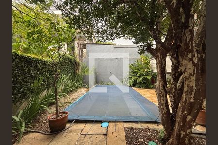 Casa à venda com 4 quartos, 387m² em Vila Madalena, São Paulo