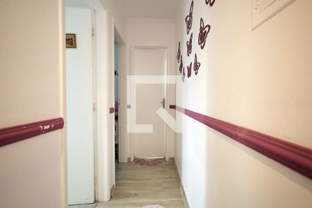 Corredor de apartamento à venda com 2 quartos, 56m² em Vila Lutécia, Santo André