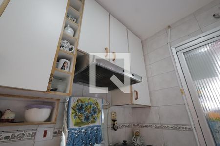 Cozinha de apartamento à venda com 2 quartos, 56m² em Vila Lutécia, Santo André