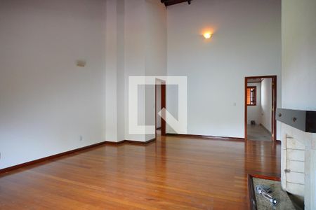 Sala  de casa à venda com 5 quartos, 290m² em Jardim Itu, Porto Alegre