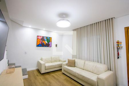 Sala de casa à venda com 2 quartos, 235m² em Vila Linda, Santo André