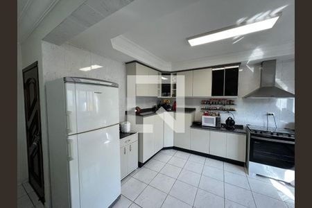 Cozinha de casa à venda com 3 quartos, 212m² em Vila Humaita, Santo André