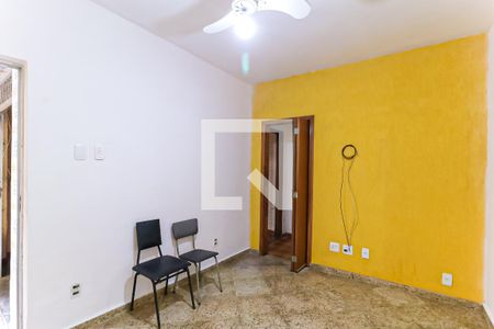 Sala de casa para alugar com 2 quartos, 100m² em Piedade, Rio de Janeiro