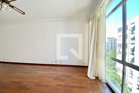Sala de apartamento à venda com 3 quartos, 146m² em Copacabana, Rio de Janeiro
