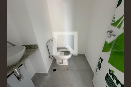 Lavabo de apartamento à venda com 3 quartos, 73m² em Vila Pindorama, Barueri