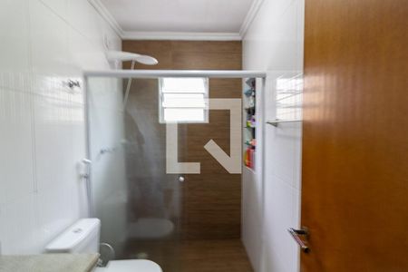 Banheiro Social de casa à venda com 2 quartos, 75m² em Jardim Umuarama, São Paulo