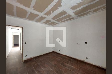 Suíte de casa à venda com 3 quartos, 150m² em Jardim Sabara, São Paulo