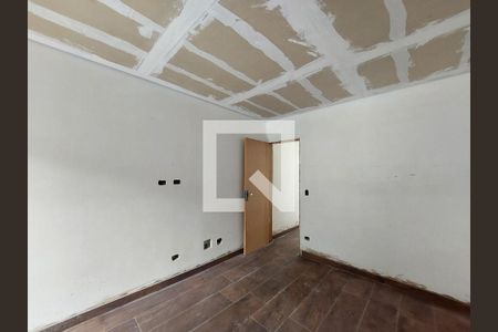 Suíte de casa à venda com 3 quartos, 150m² em Jardim Sabara, São Paulo