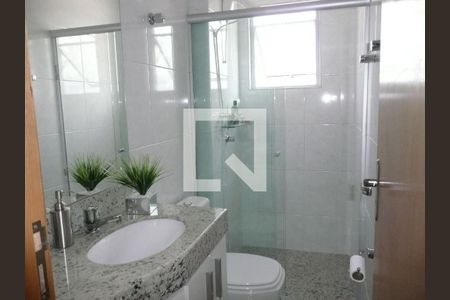 Banheiro de apartamento para alugar com 2 quartos, 120m² em Castelo, Belo Horizonte