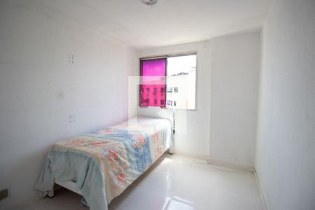 Quarto 1 de apartamento para alugar com 2 quartos, 50m² em Irajá, Rio de Janeiro