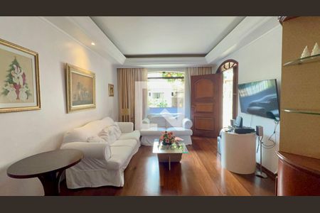 Sala de casa para alugar com 3 quartos, 256m² em Vila Madalena, São Paulo