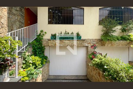 Garagem de casa para alugar com 3 quartos, 256m² em Vila Madalena, São Paulo