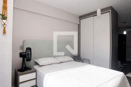 Quarto de kitnet/studio para alugar com 1 quarto, 46m² em Centro Histórico, Porto Alegre