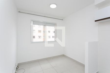 Sala de apartamento para alugar com 2 quartos, 32m² em Itaquera, São Paulo