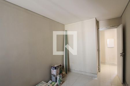 Quarto 1 de casa à venda com 4 quartos, 180m² em Planalto, Belo Horizonte