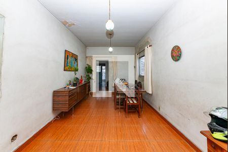 Casa à venda com 2 quartos, 362m² em Bonfim, Belo Horizonte