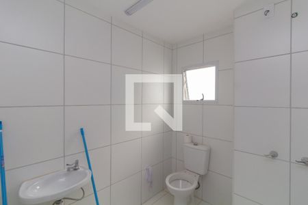 Banheiro de apartamento para alugar com 1 quarto, 34m² em Cidade Nova São Miguel, São Paulo