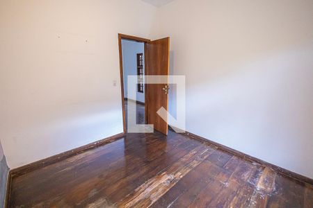 quarto 1 de casa para alugar com 5 quartos, 182m² em Glória, Belo Horizonte