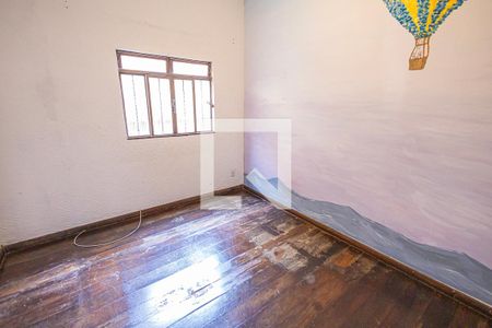 quarto 1 de casa para alugar com 5 quartos, 182m² em Glória, Belo Horizonte
