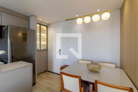 Sala de apartamento à venda com 2 quartos, 42m² em Vila Itapegica, Guarulhos