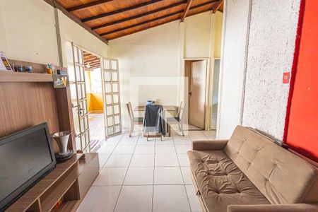 sala de casa à venda com 3 quartos, 105m² em Glória, Belo Horizonte