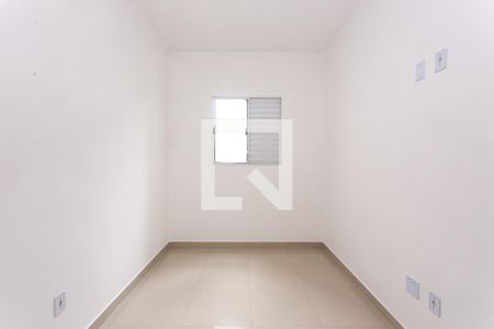 Quarto 1 de apartamento para alugar com 2 quartos, 38m² em Vila Granada, São Paulo