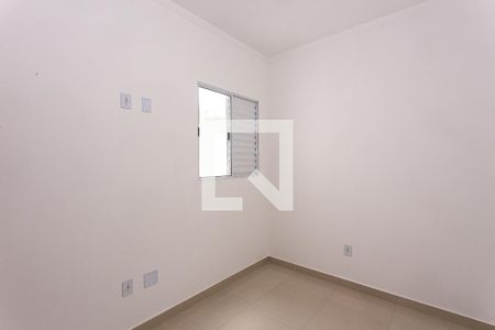 Quarto 1 de apartamento para alugar com 2 quartos, 38m² em Vila Granada, São Paulo