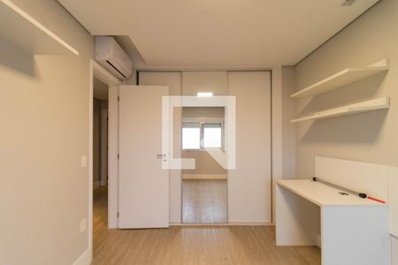 Quarto 1 de apartamento para alugar com 4 quartos, 241m² em Água Branca, São Paulo