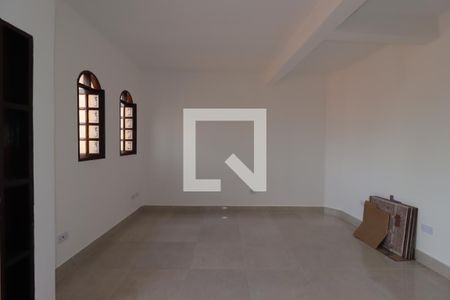 Sala de casa para alugar com 1 quarto, 25m² em Vila Palmares, Santo André
