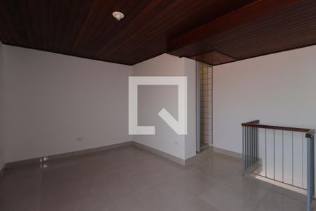 Suíte de casa para alugar com 1 quarto, 25m² em Vila Palmares, Santo André