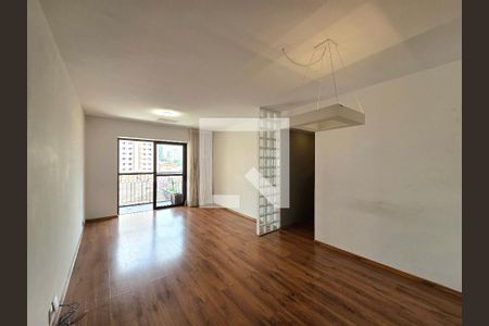 Sala de apartamento para alugar com 3 quartos, 86m² em Itaim Bibi, São Paulo
