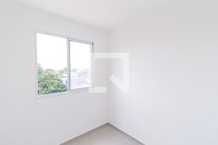 Quarto 1 de apartamento para alugar com 2 quartos, 32m² em Chacara Santa Lucia, Carapicuíba