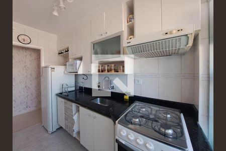Cozinha de apartamento à venda com 2 quartos, 57m² em Bussocaba, Osasco