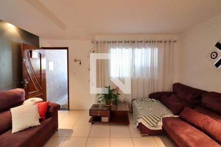 Sala  de casa para alugar com 4 quartos, 240m² em Montanhão, São Bernardo do Campo