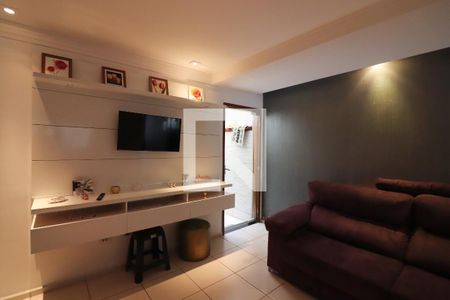 Sala  de casa para alugar com 4 quartos, 240m² em Montanhão, São Bernardo do Campo