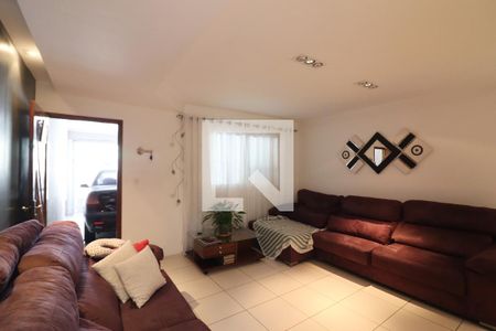 Sala  de casa para alugar com 4 quartos, 240m² em Montanhão, São Bernardo do Campo