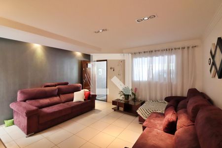 Sala  de casa para alugar com 4 quartos, 240m² em Montanhão, São Bernardo do Campo