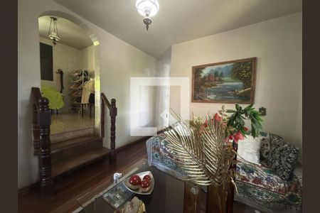 Casa à venda com 4 quartos, 380m² em Granja Vista Alegre, Contagem