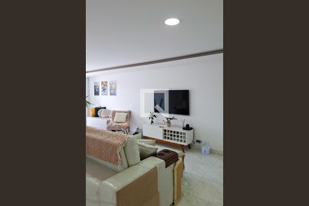 Sala de apartamento para alugar com 3 quartos, 232m² em Vila Tupi, Praia Grande