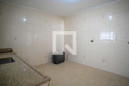 Casa à venda com 2 quartos, 130m² em Vila Água Funda, São Paulo
